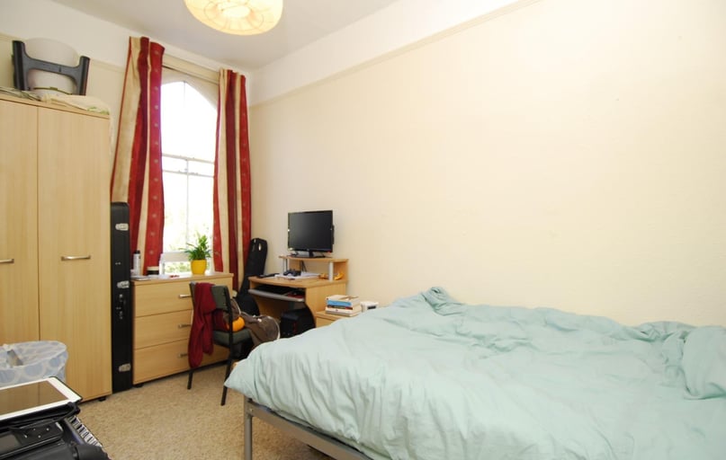 10 Napier Terrace,, Mutley, Plymouth - Image 1